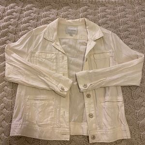 Lucky Brand Cream Button Up Linen Shirt!
